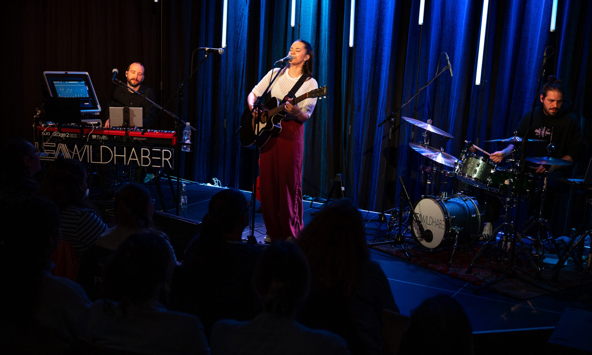 Lea Wildhaber und Band